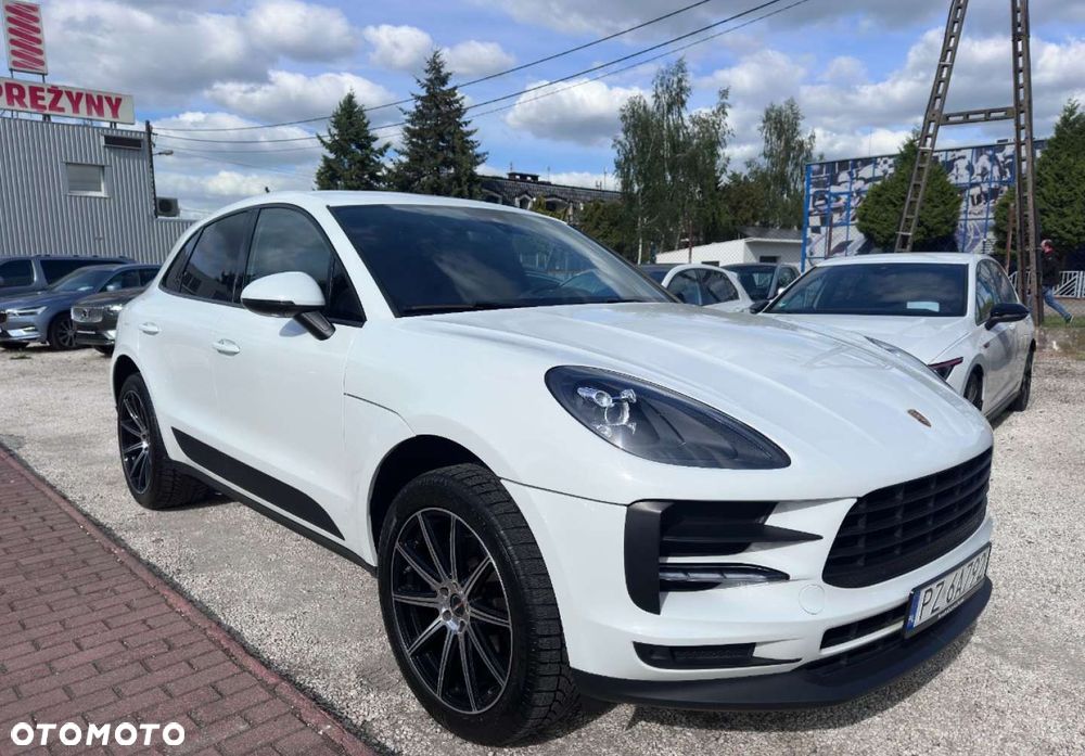 Porsche Macan - 3