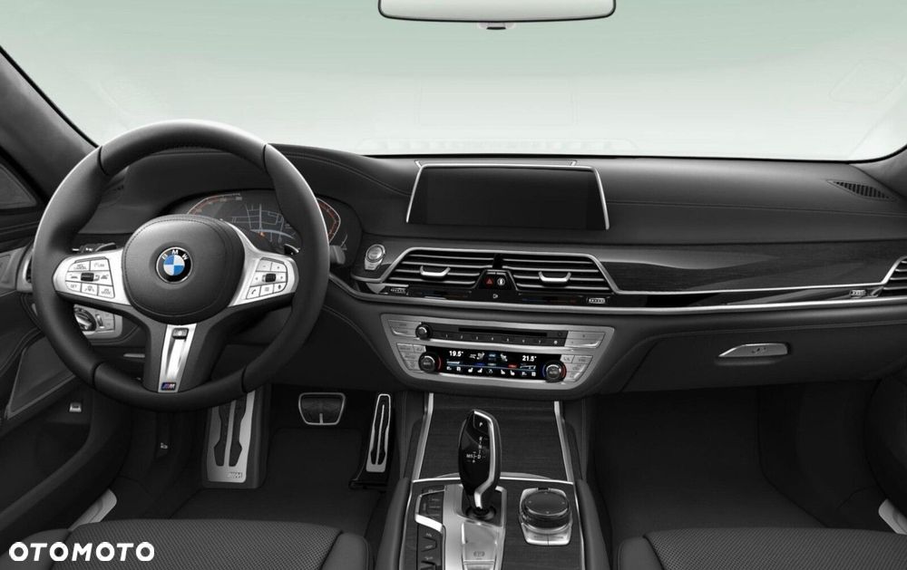 BMW Seria 7 750i xDrive sport - 10