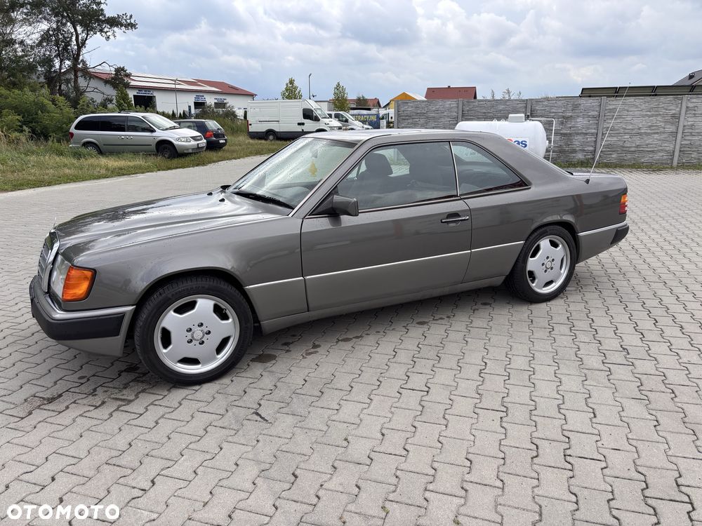 Mercedes-Benz W124 (1984-1993) - 5