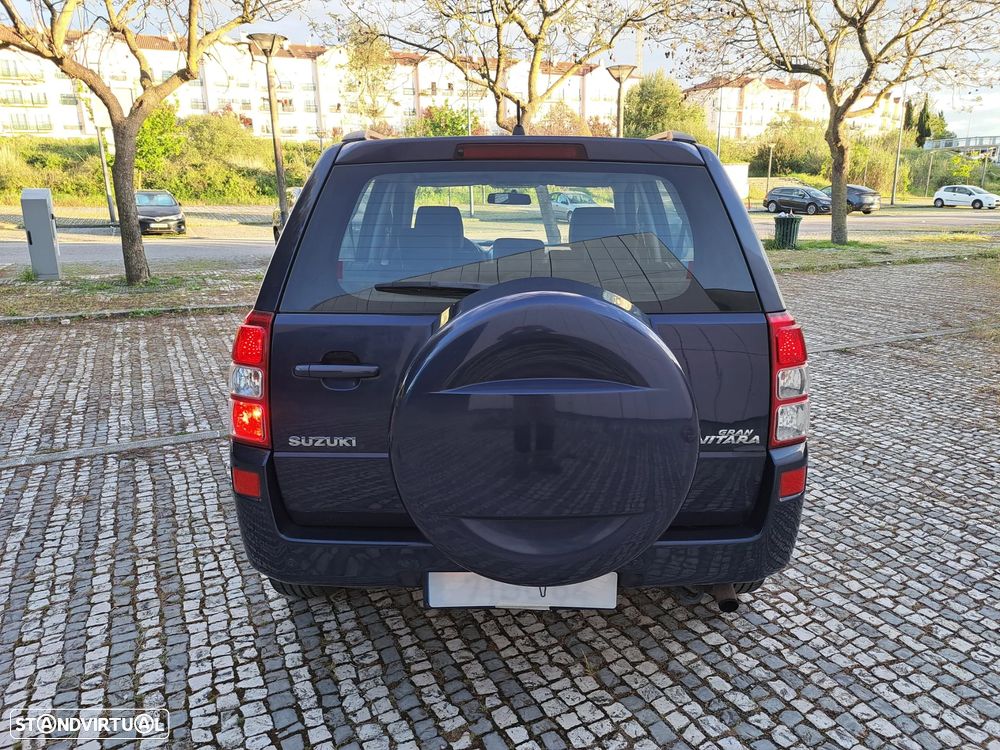 Suzuki Grand Vitara 1.9 DDiS X-Sport - 14