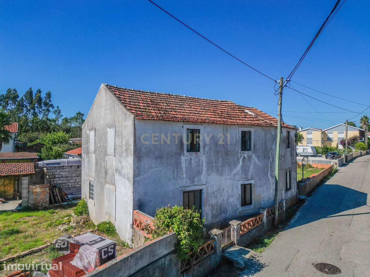 Moradia para renovar com 605 m2 de terreno em Santana, Figueira da Foz - Grande imagem: 3/44