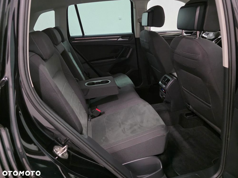 Volkswagen Tiguan 2.0 TSI 4Mot Elegance DSG - 17