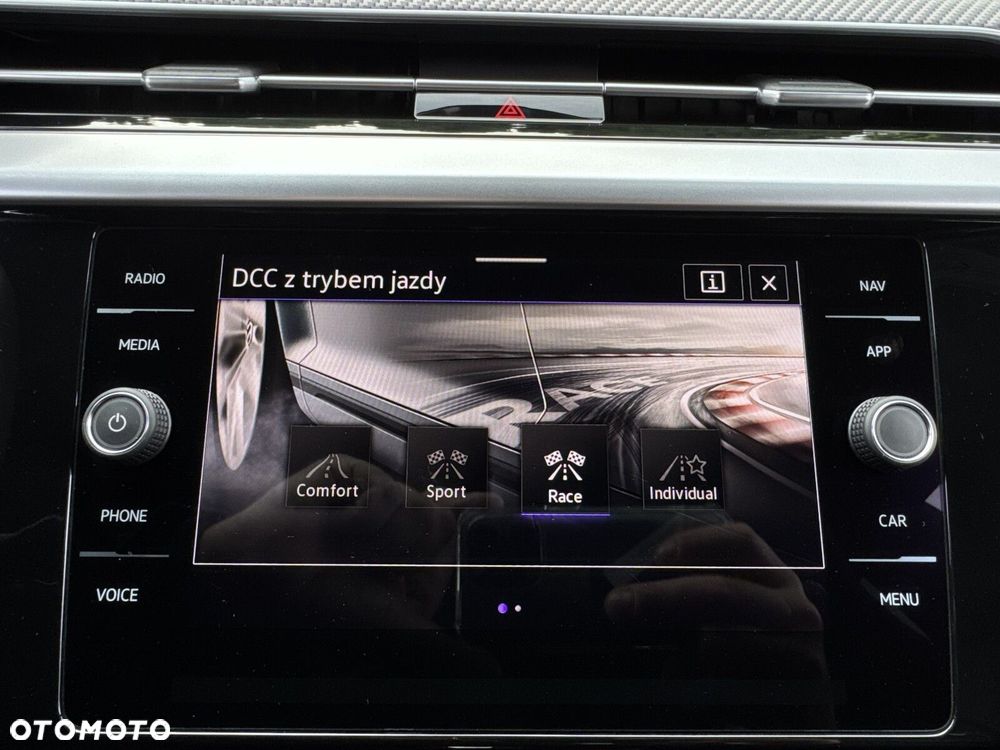 Volkswagen Arteon Shooting Brake 2.0 TSI 4Motion R DSG - 31