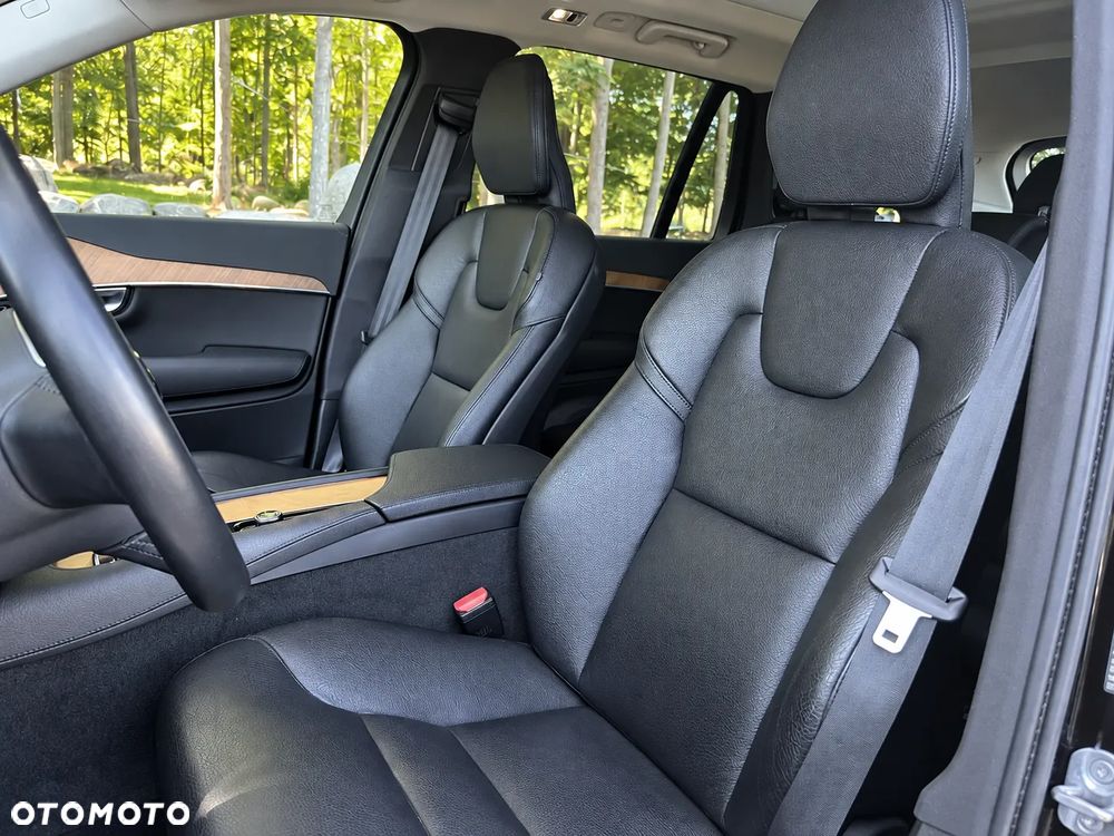 Volvo XC 90 T5 AWD Momentum 7os - 13