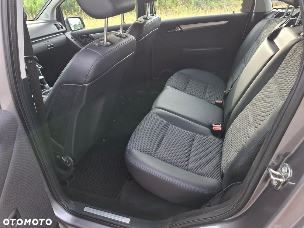 Mercedes-Benz Klasa B 170 Autotronic Grand Edition - 25