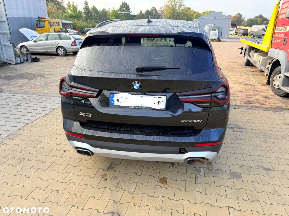 BMW X3 xDrive30i - 10