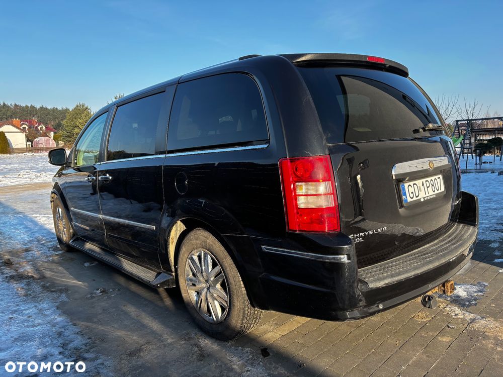 Chrysler Town & Country 4.0 Limited - 3