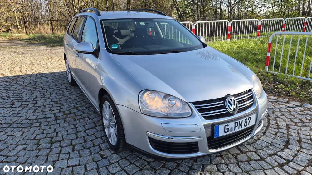Volkswagen Golf 1.6 Team - 6