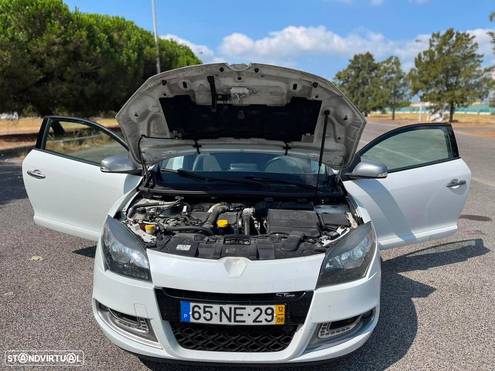 Renault Mégane Coupe 1.5 dCi GT Line - 4