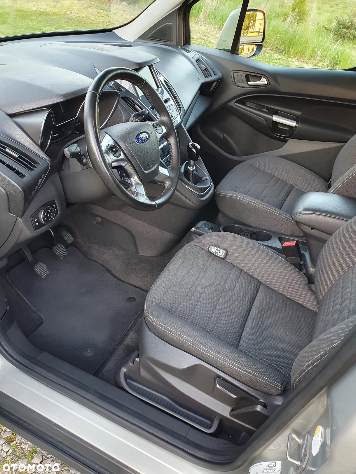 Ford Tourneo Connect Grand 1.5 EcoBlue Start/Stop Titanium - 6