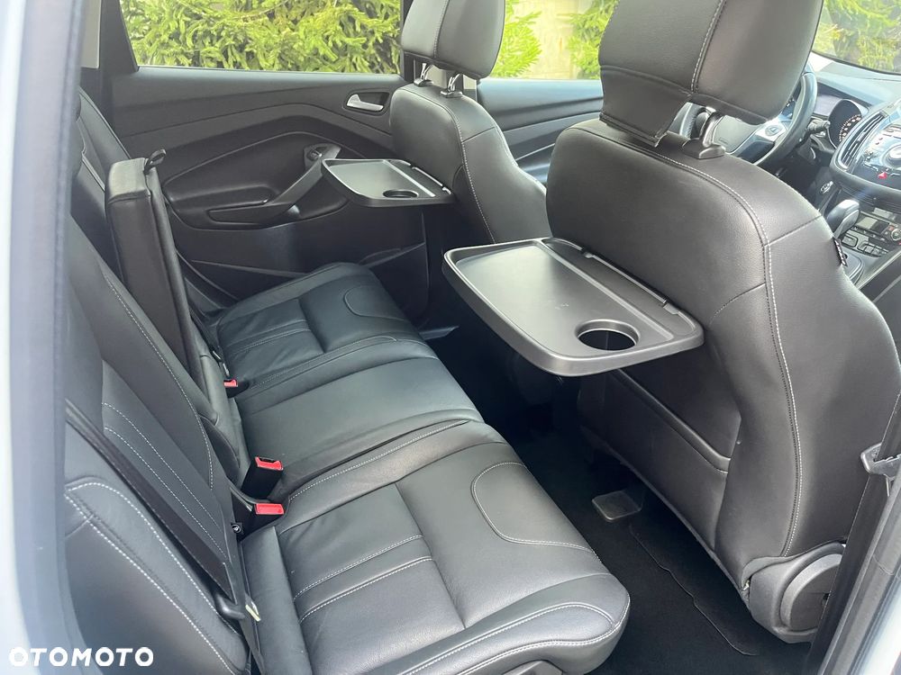 Ford Kuga 2.0 TDCi 4x4 Titanium - 8