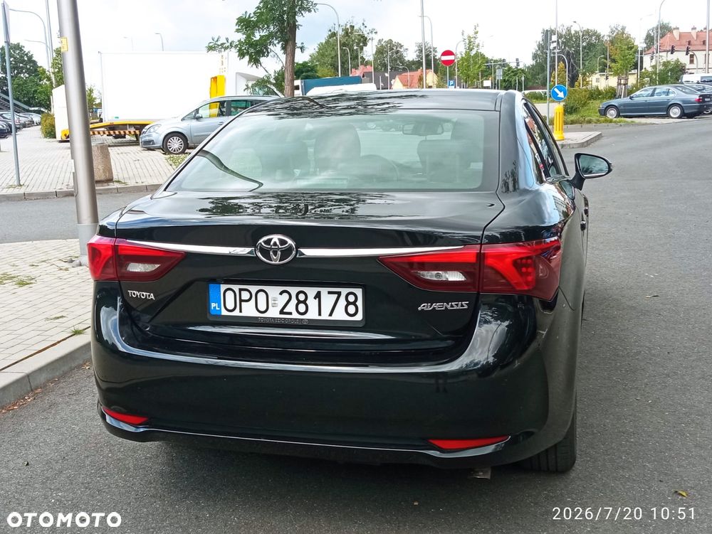 Toyota Avensis - 5
