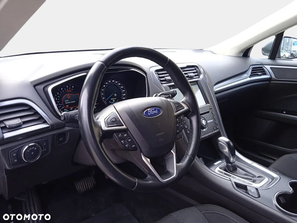 Ford Mondeo 2.0 TDCi Titanium PowerShift - 13