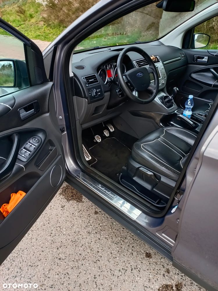 Ford Kuga 2.0 TDCi 4x4 Individual - 8