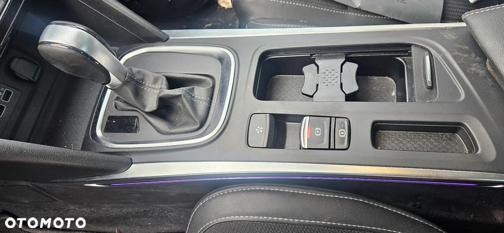 Renault Megane 1.3 TCe FAP Limited EDC - 16