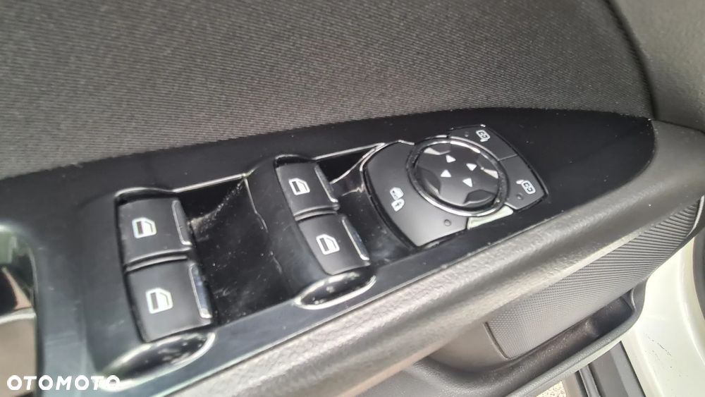 Ford Mondeo 1.5 EcoBoost Edition - 24