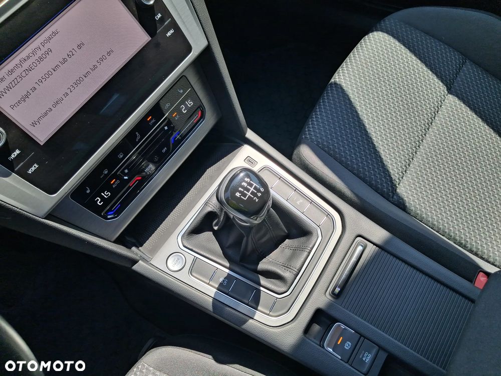 Volkswagen Passat 2.0 TDI EVO Business - 31