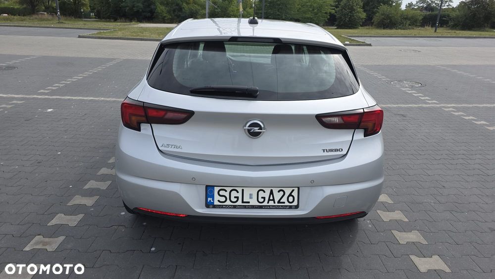 Opel Astra 1.4 T Elite - 10