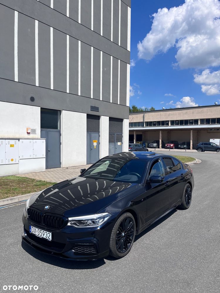 BMW Seria 5 530i xDrive M Sport Edition - 8