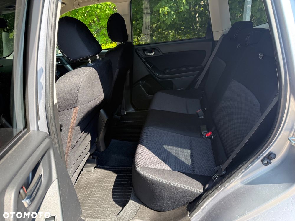 Subaru Forester - 10