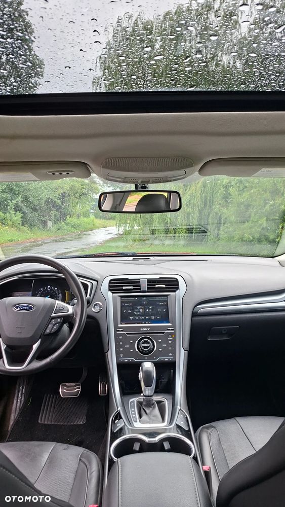 Ford Mondeo 2.0 Hybrid Titanium - 10