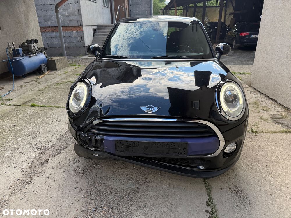 MINI Cooper Seven Chili - 32
