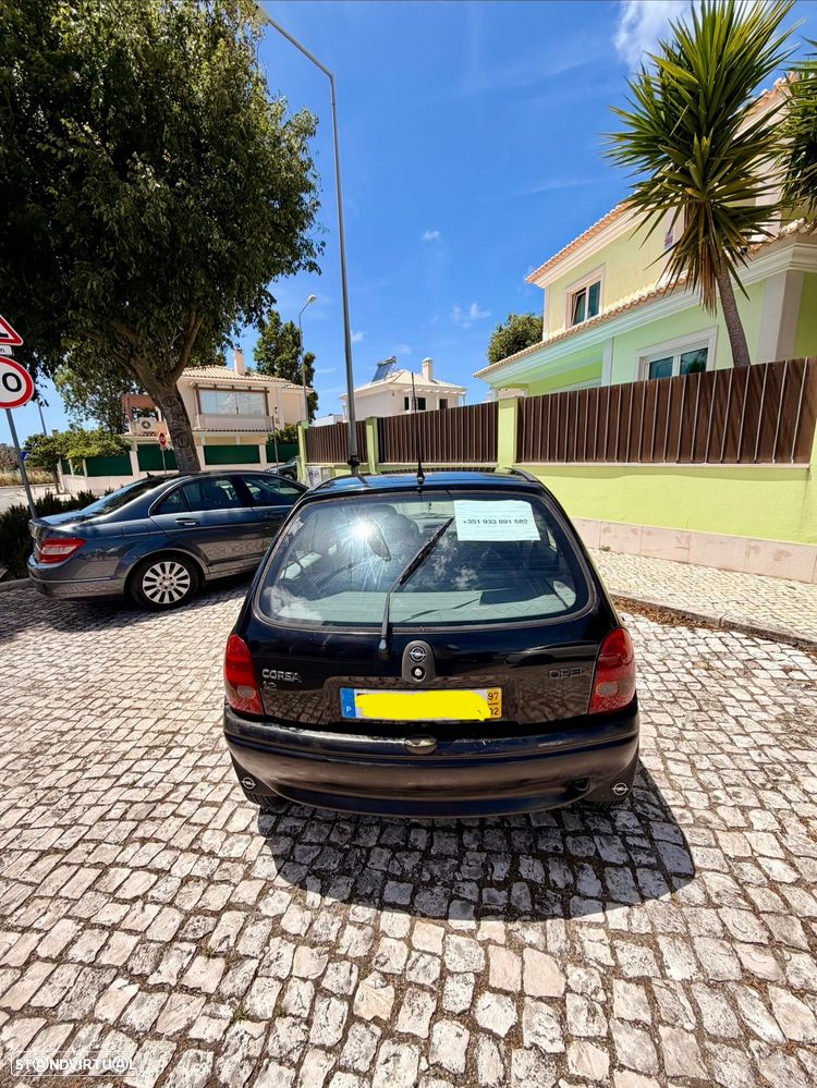 Opel Corsa - 12