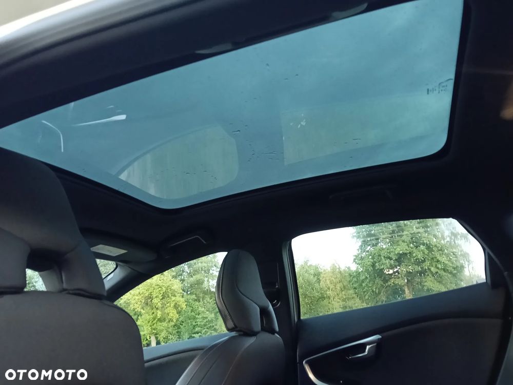 Volvo V40 Cross Country D3 Drive-E SCR Momentum - 20