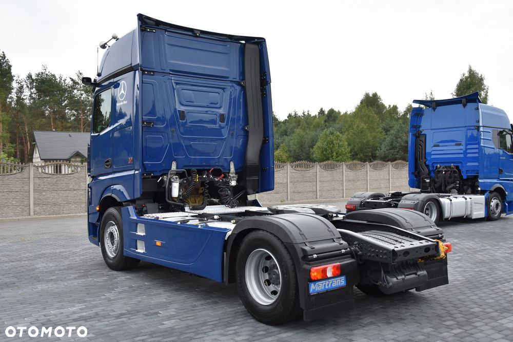 Mercedes-Benz ACTROS GIGASPACE / MP5 / 1848 / KLIMA POST. / XENON / VIRTUAL COCPIT / NAVI / SERWISOWANY W ASO MB / SALON PL / FULL WERSJA / JAK NOWY - 13