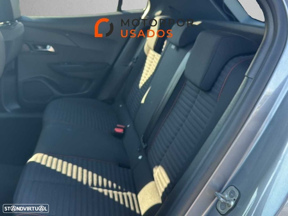 Peugeot 2008 1.2 PureTech Active - 10