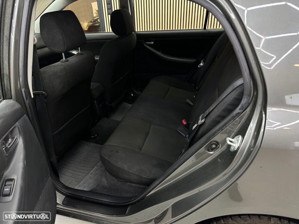 Toyota Corolla 1.6 Sol TAE CA - 11