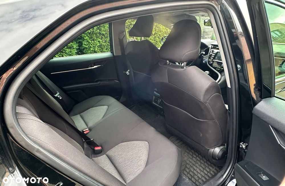 Toyota Camry 2.5 Hybrid Comfort CVT - 9