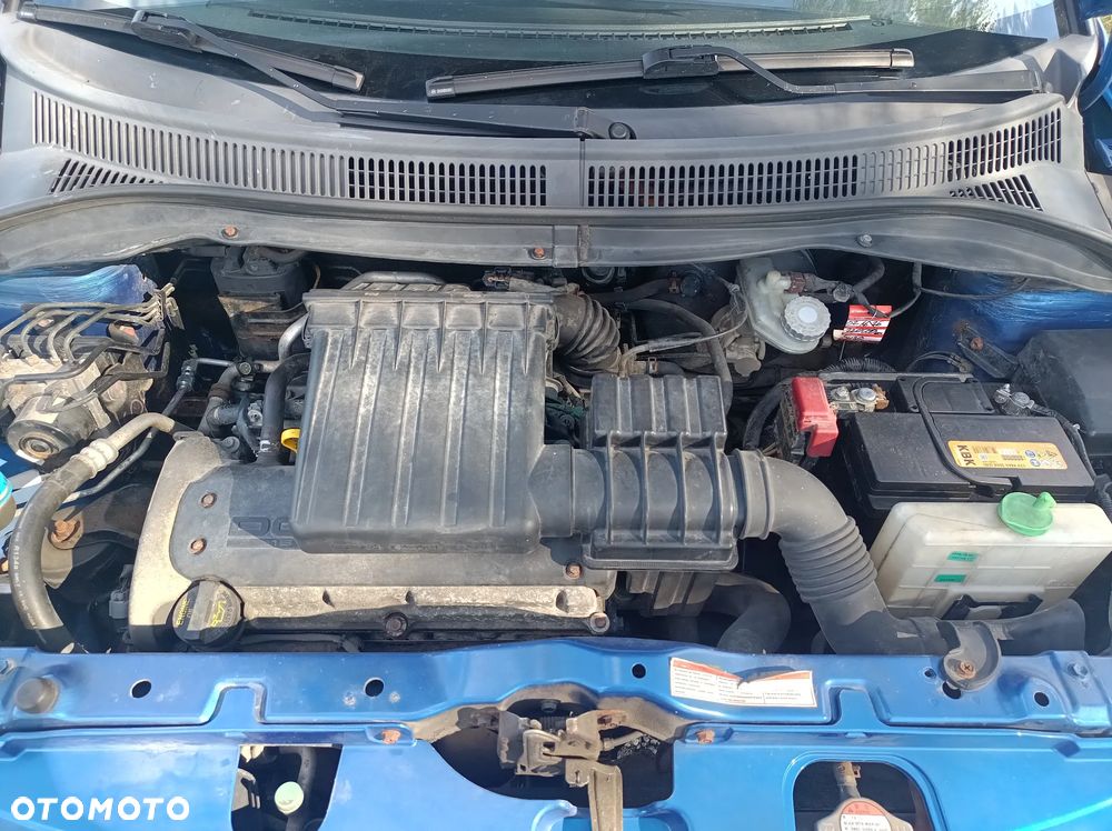 Suzuki Swift 1.3 Comfort dance - 10