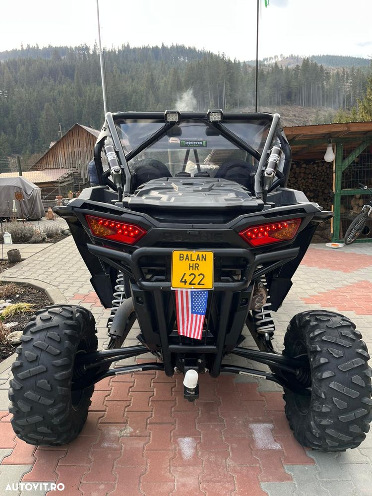 Polaris RZR XP 1000 - 2