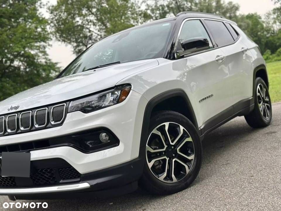 Jeep Compass - 1