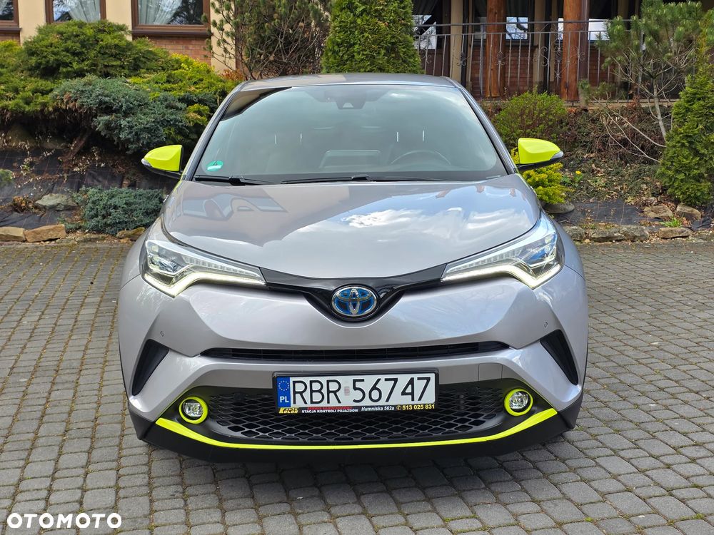 Toyota C-HR 1.8 Hybrid Neon Lime powered by JBL - 40