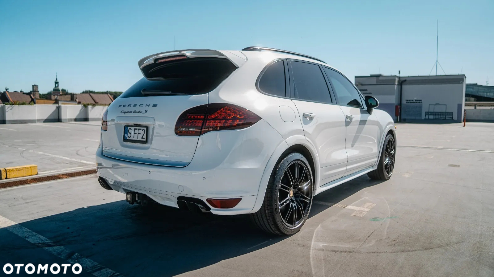 Porsche Cayenne Turbo S Tiptronic S - 6