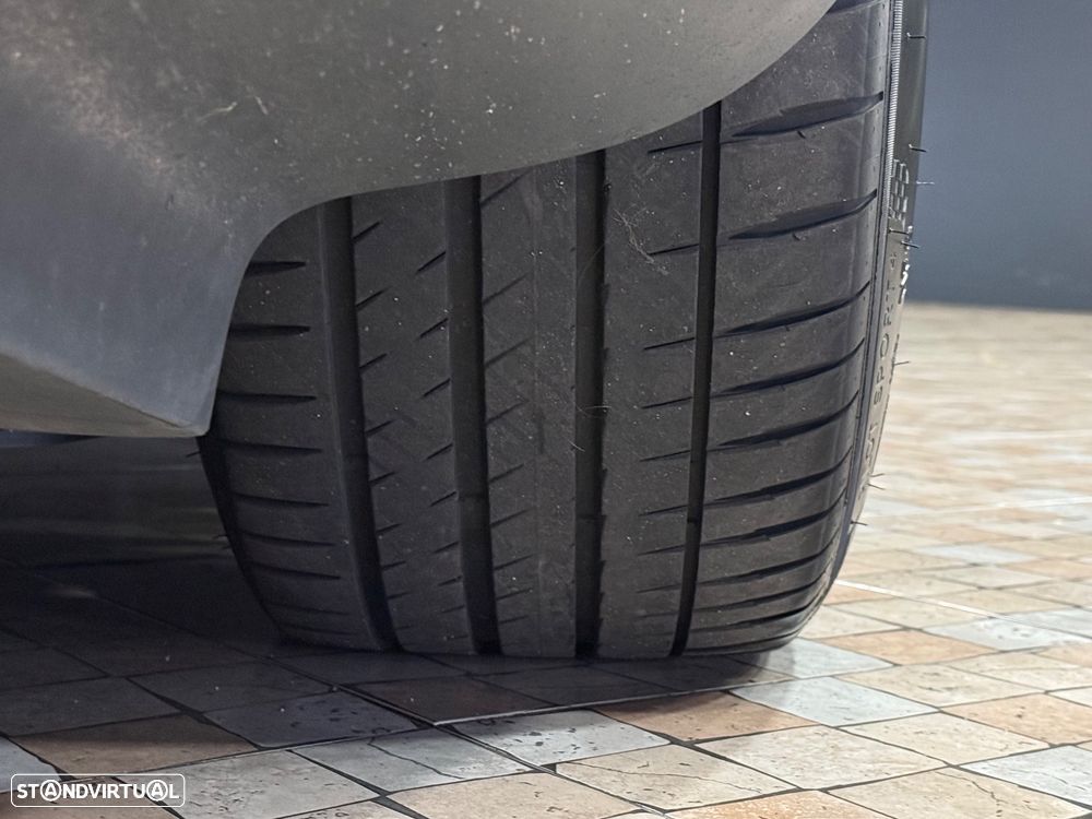 Porsche Taycan Sport Turismo - 10