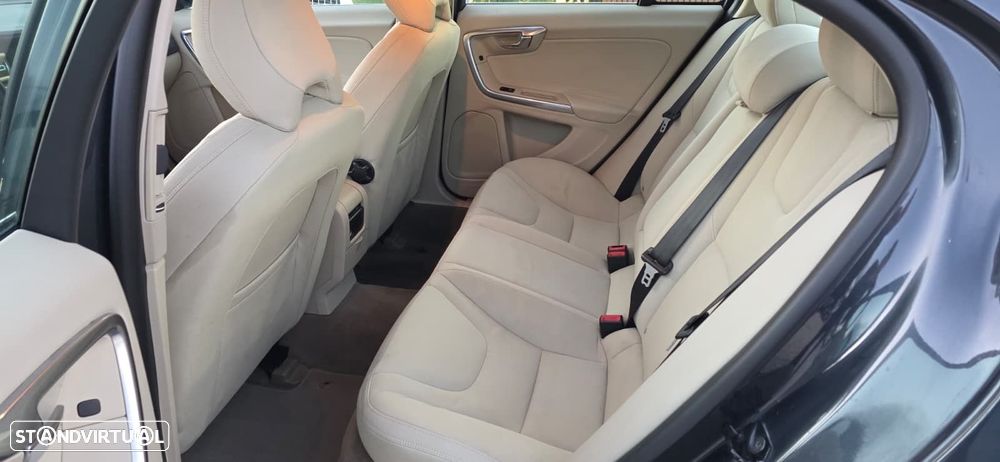 Volvo S60 2.0 D3 Kinetic Start/Stop - 6