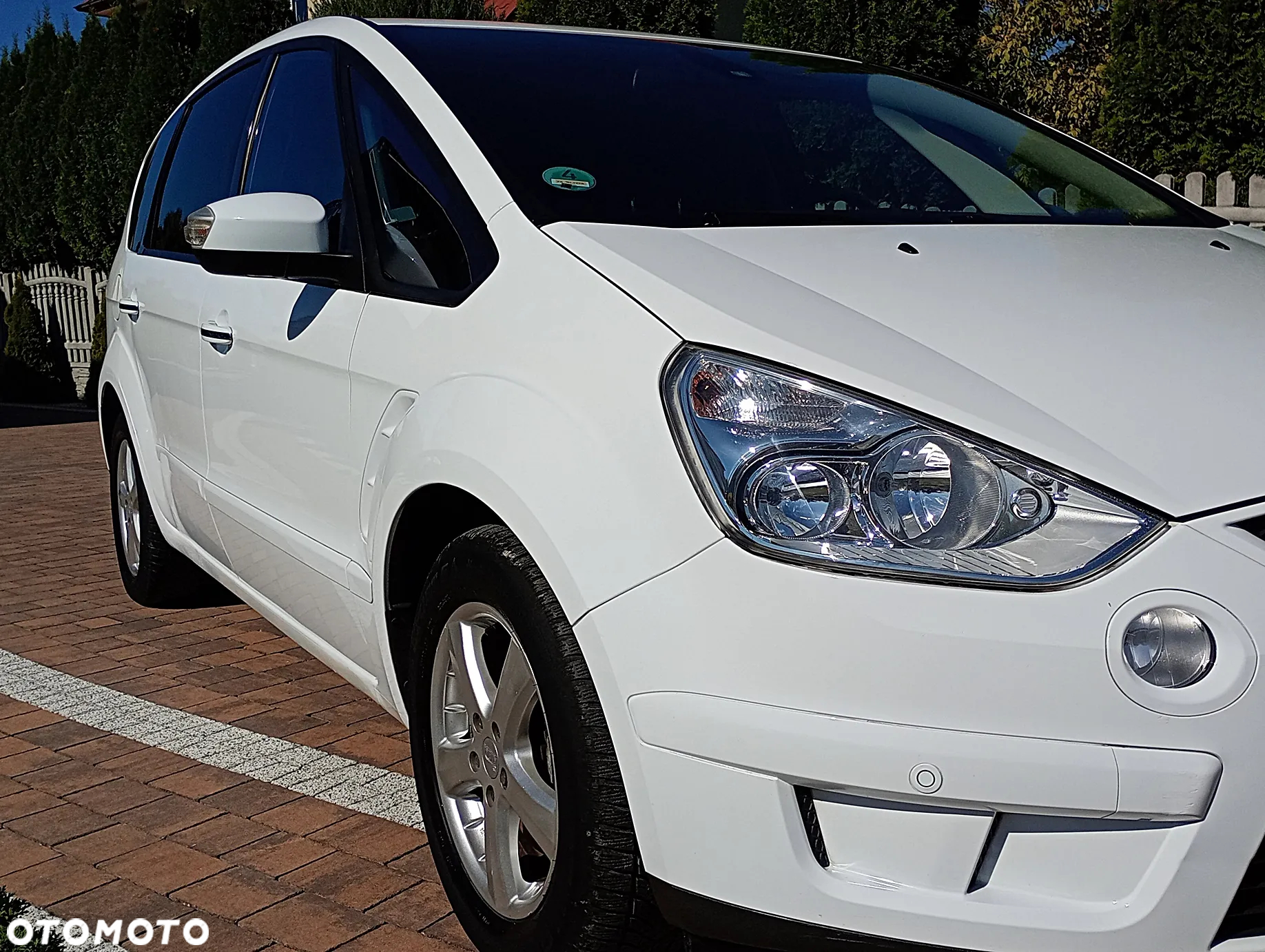 Ford S-Max - 21