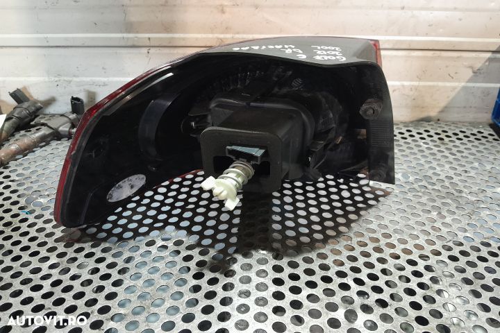 Lampa / Tripla stop dreapta pe aripa Volkswagen VW Golf 6 [2008 - 201 - 3