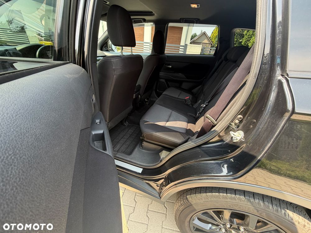Mitsubishi Outlander 2.0 2WD CVT Diamant+ - 21