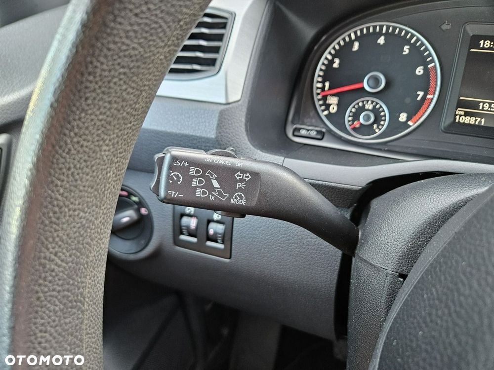 Volkswagen Caddy - 33