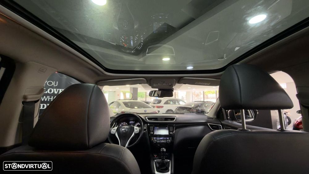 Nissan Qashqai 1.2 DIG-T Tekna Premium Pele S P.Preta - 9