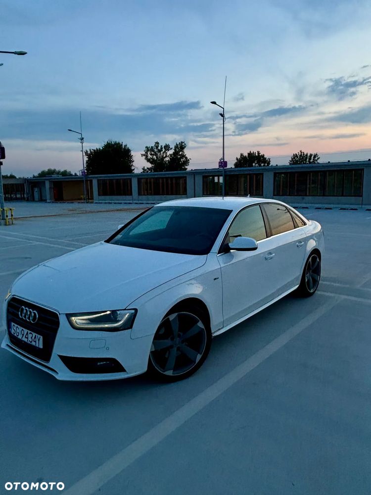 Audi A4 Limousine - 3