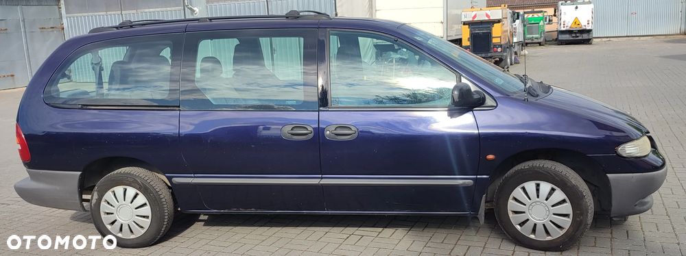 Chrysler Voyager - 5