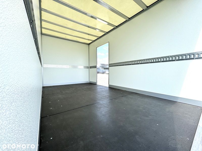 Toyota Proace Max Kontener Transportowy 8EP - 8