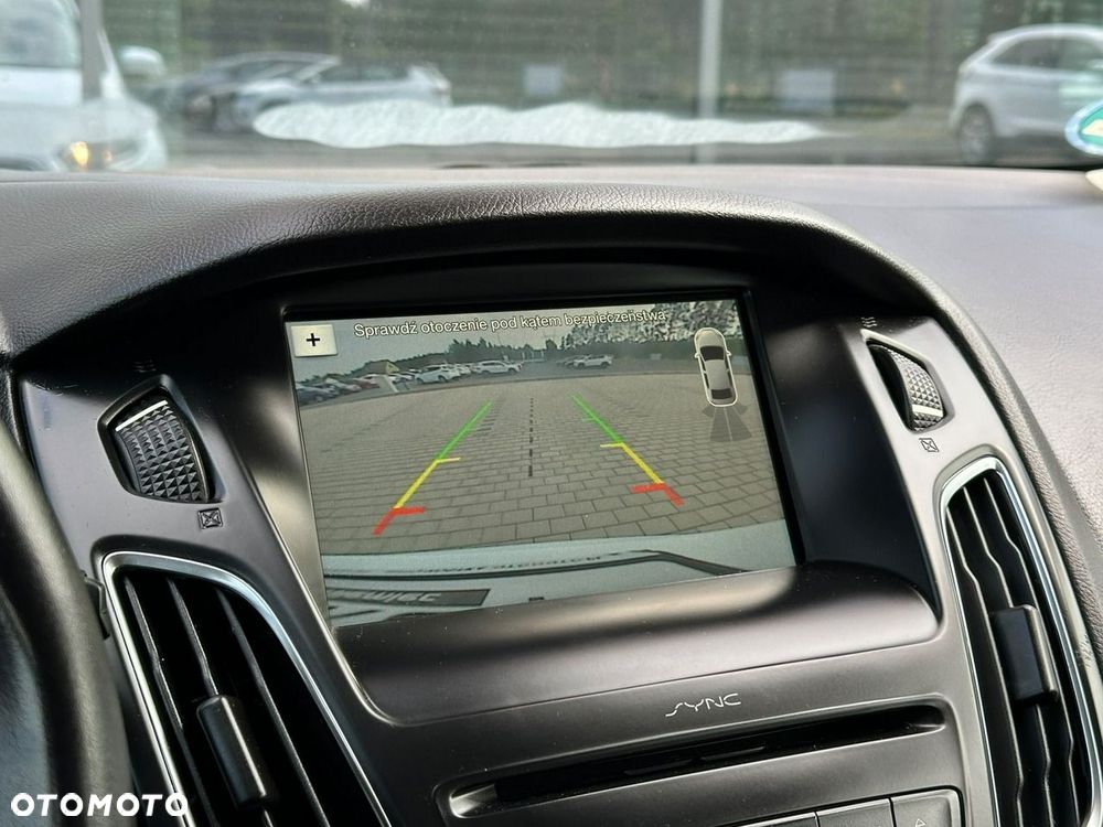 Ford Focus 2.0 TDCi SYNC Edition ASS - 17