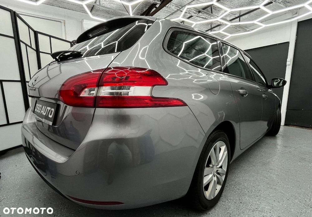 Peugeot 308 - 17