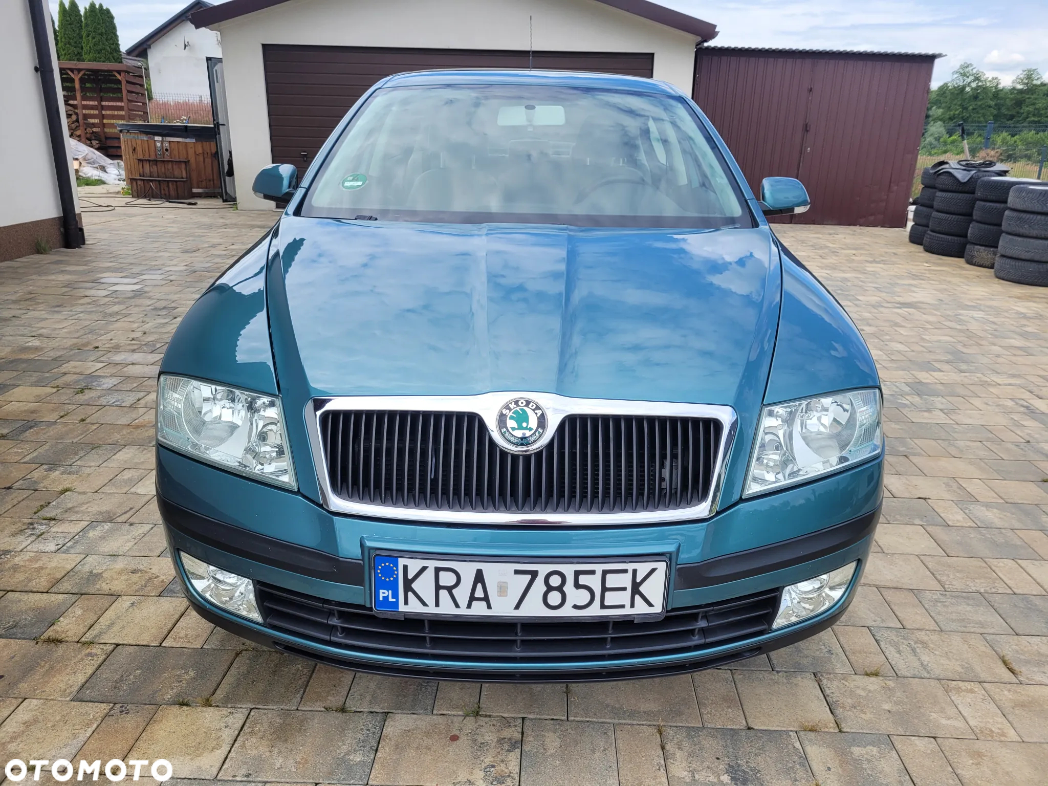 Skoda Octavia 1.6 Ambiente - 13